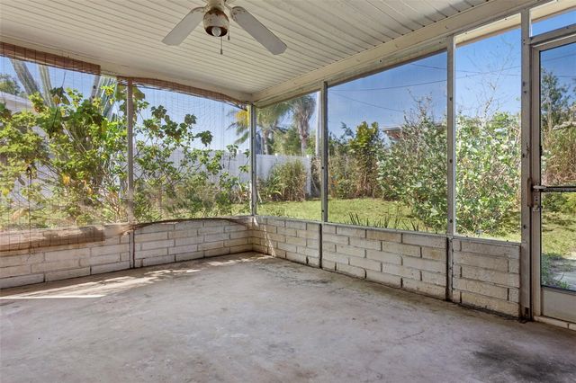 1354 BUCKINGHAM DR, Clearwater, FL 33756