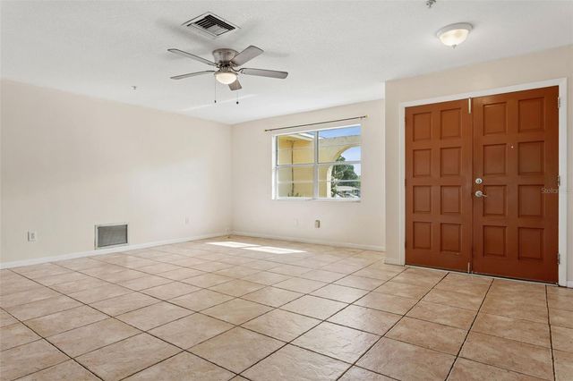 1354 BUCKINGHAM DR, Clearwater, FL 33756