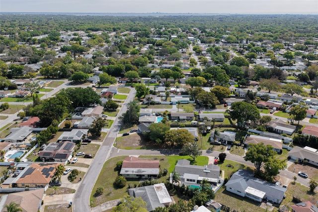 1354 BUCKINGHAM DR, Clearwater, FL 33756