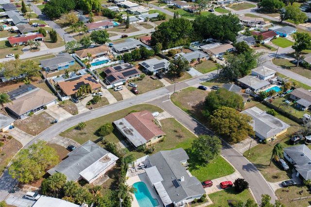 1354 BUCKINGHAM DR, Clearwater, FL 33756