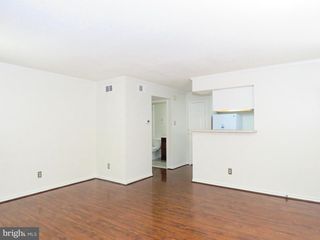1532 LINCOLN WAY #203, Mclean, VA 22102