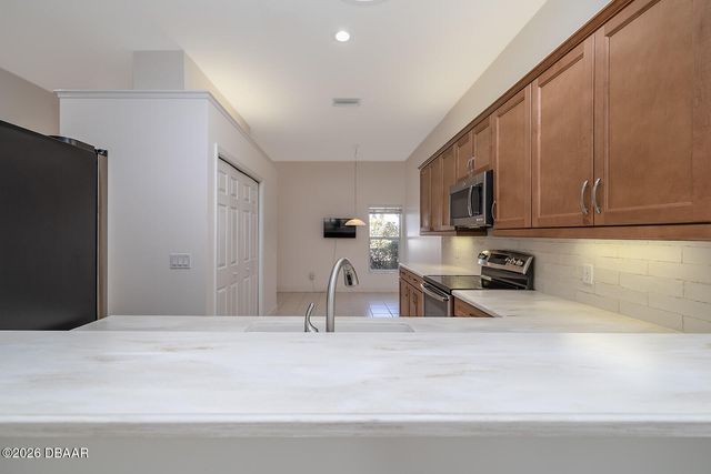 1141 Athlone Way, Ormond Beach, FL 32174