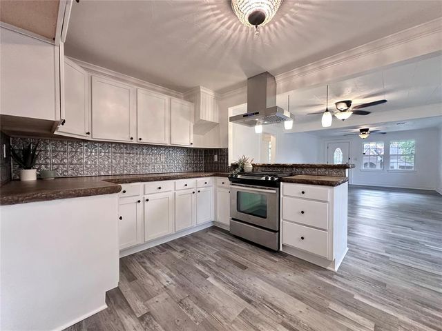 1627 N Market Avenue, Shawnee, OK 74804