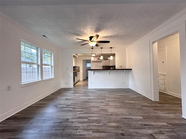 1627 N Market Avenue, Shawnee, OK 74804