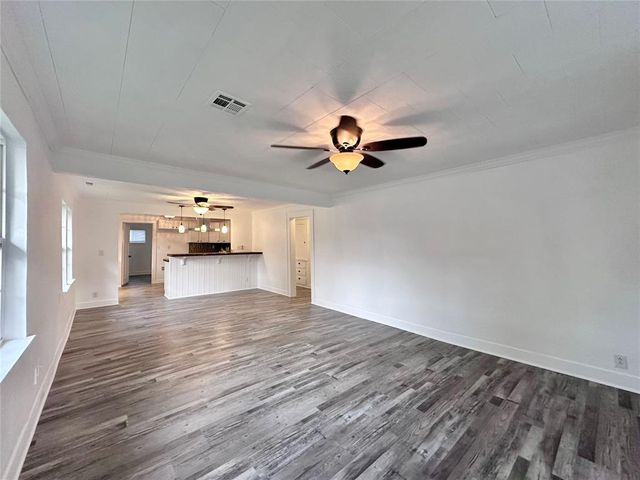 1627 N Market Avenue, Shawnee, OK 74804