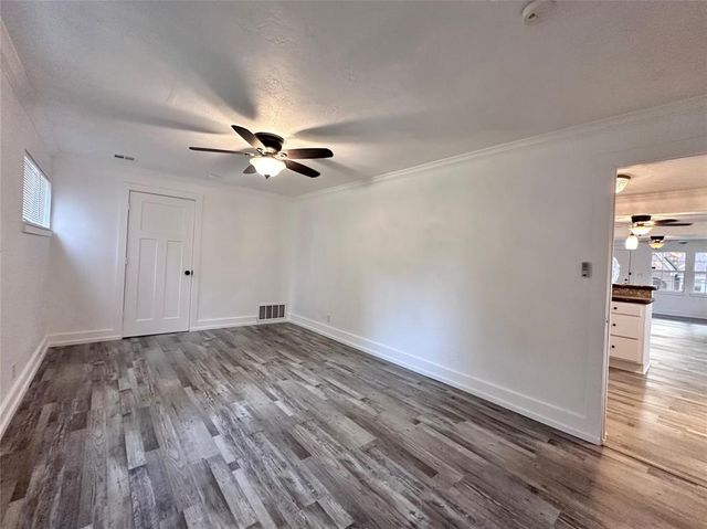 1627 N Market Avenue, Shawnee, OK 74804