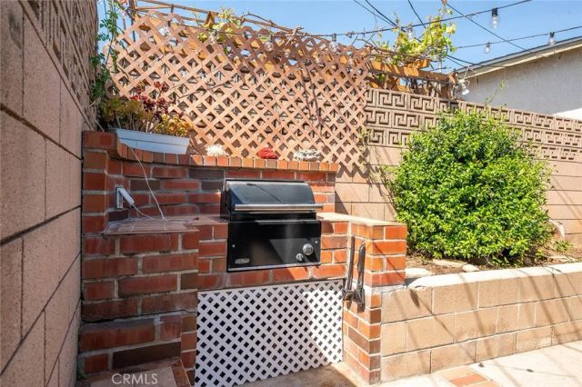 605 E Avenida De La Merced, Montebello, CA 90640