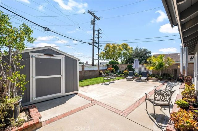 605 E Avenida De La Merced, Montebello, CA 90640