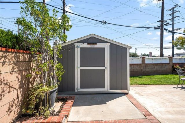 605 E Avenida De La Merced, Montebello, CA 90640