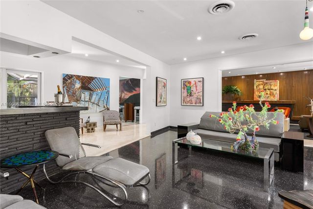 5600 N Bayshore Dr, Miami, FL 33137