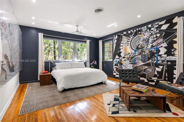 5600 N Bayshore Dr, Miami, FL 33137