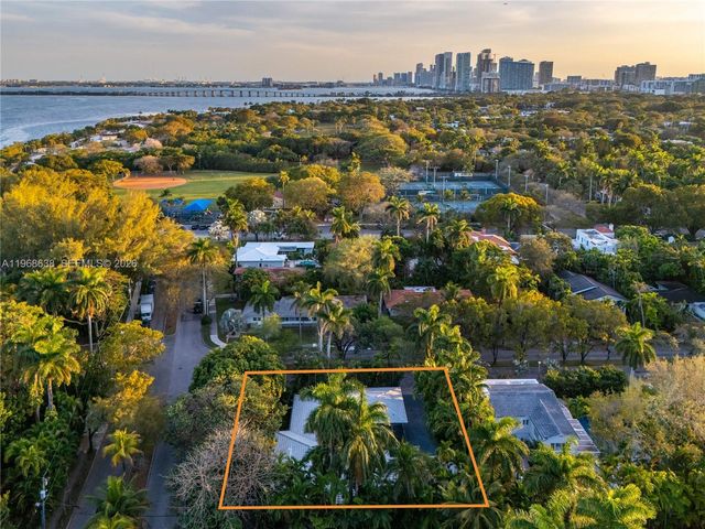 5600 N Bayshore Dr, Miami, FL 33137