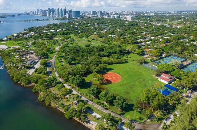 5600 N Bayshore Dr, Miami, FL 33137