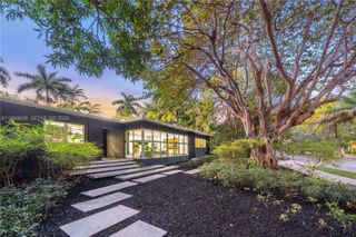 5600 N Bayshore Dr, Miami, FL 33137