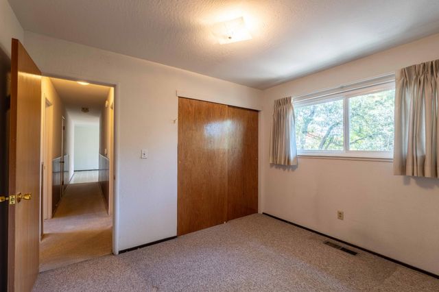 170 Ginger Dr, Auburn, CA 95603