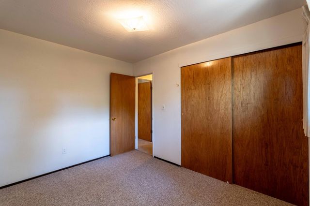 170 Ginger Dr, Auburn, CA 95603