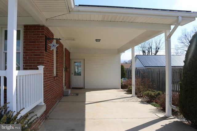 103 TRENTON ST, Petersburg, WV 26847