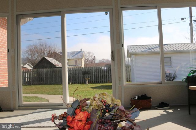 103 TRENTON ST, Petersburg, WV 26847