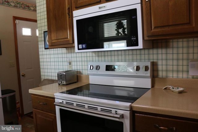 103 TRENTON ST, Petersburg, WV 26847