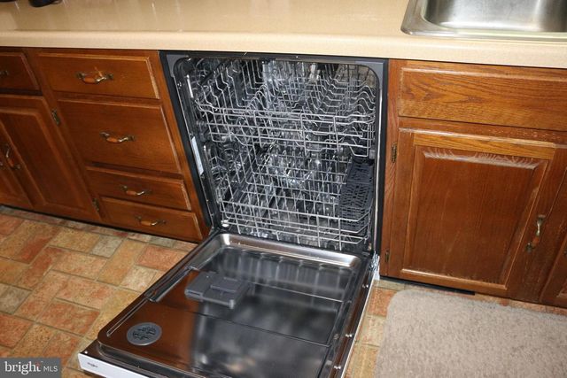 103 TRENTON ST, Petersburg, WV 26847