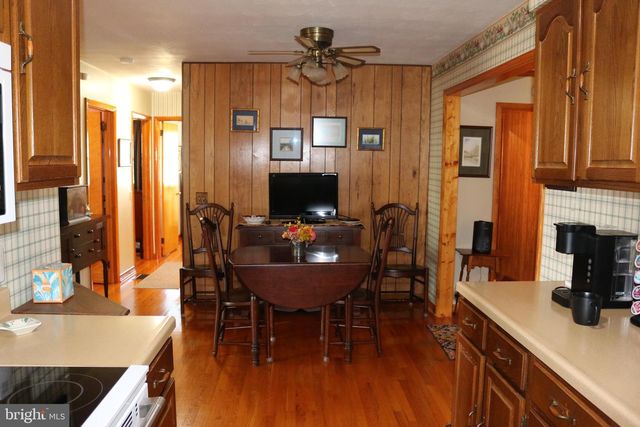 103 TRENTON ST, Petersburg, WV 26847