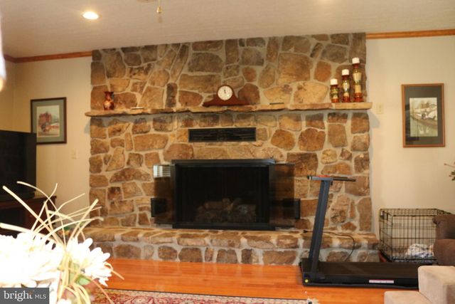 103 TRENTON ST, Petersburg, WV 26847