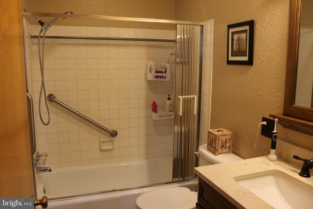 103 TRENTON ST, Petersburg, WV 26847