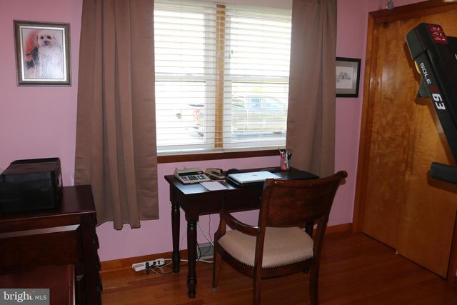 103 TRENTON ST, Petersburg, WV 26847