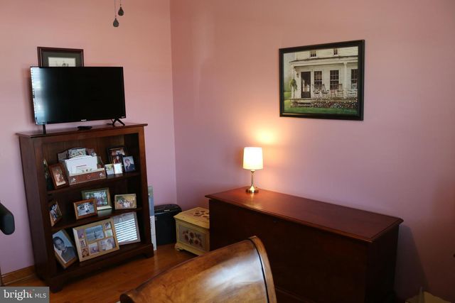 103 TRENTON ST, Petersburg, WV 26847