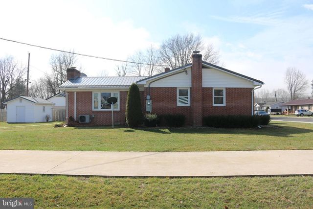 103 TRENTON ST, Petersburg, WV 26847