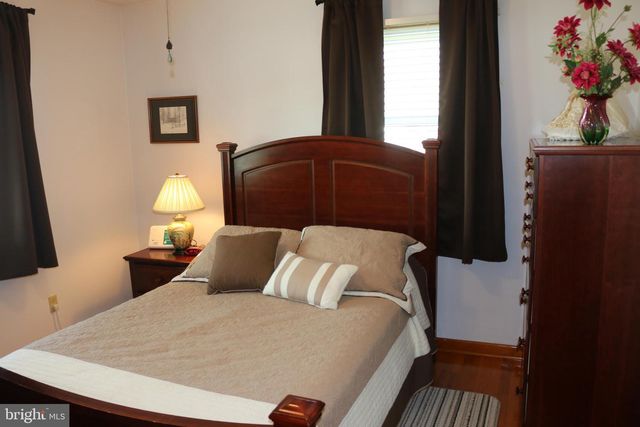 103 TRENTON ST, Petersburg, WV 26847