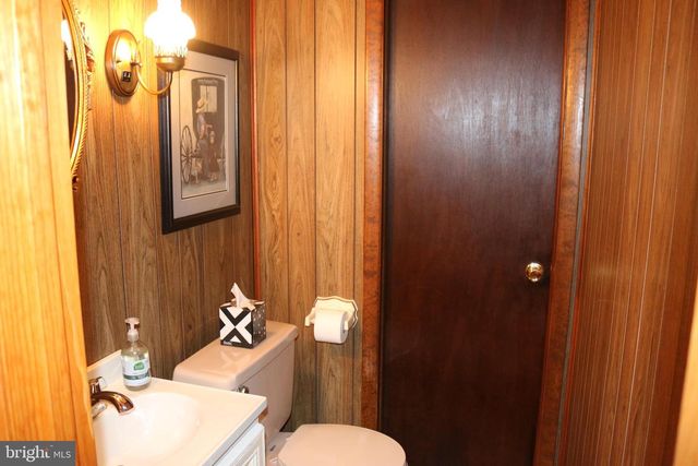 103 TRENTON ST, Petersburg, WV 26847