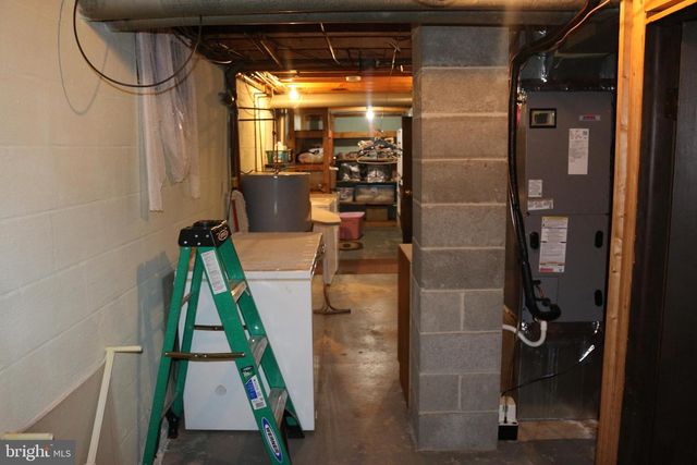 103 TRENTON ST, Petersburg, WV 26847