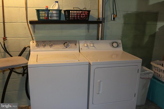 103 TRENTON ST, Petersburg, WV 26847