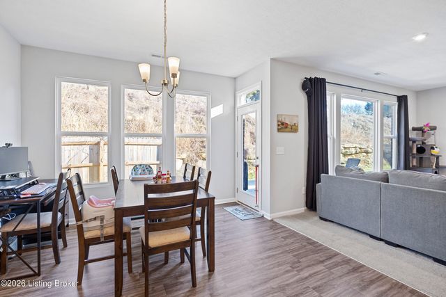 2116 Quail Ridge Dr, La Grange, KY 40031