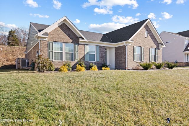 2116 Quail Ridge Dr, La Grange, KY 40031