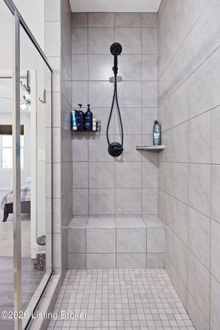 2116 Quail Ridge Dr, La Grange, KY 40031