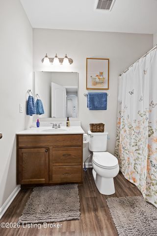 2116 Quail Ridge Dr, La Grange, KY 40031