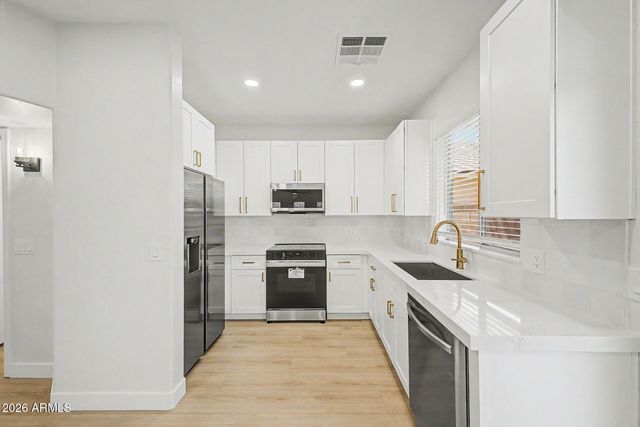 10726 E PORTOBELLO Avenue, Mesa, AZ 85212
