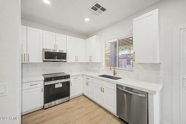 10726 E PORTOBELLO Avenue, Mesa, AZ 85212
