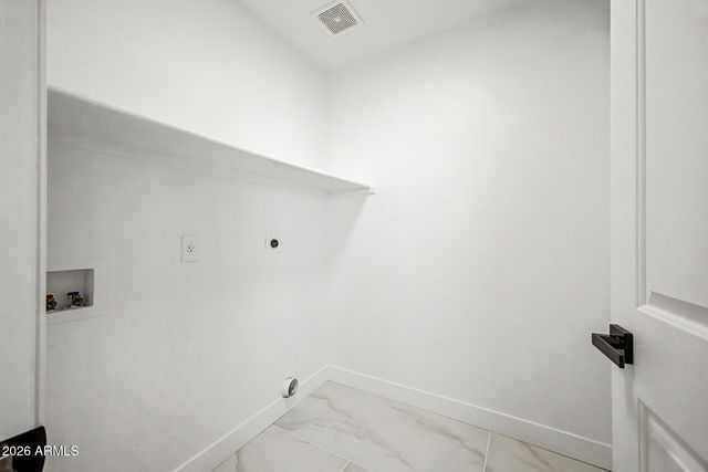 10726 E PORTOBELLO Avenue, Mesa, AZ 85212