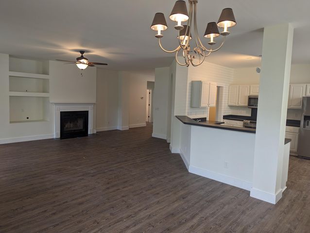 152 Historic Drive, Mount Pleasant, SC 29464