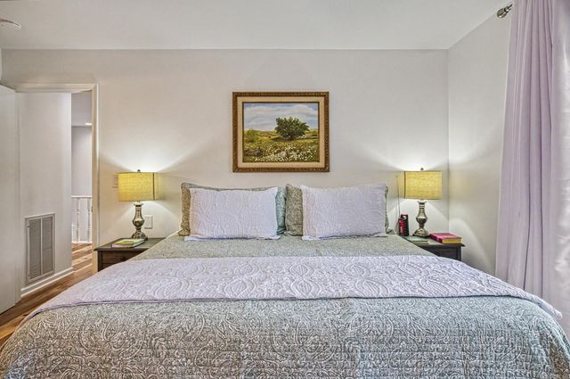 38 Estremedura DR, Hot Springs Village, AR 71909