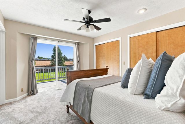 14418 N Chronicle St, Mead, WA 99021
