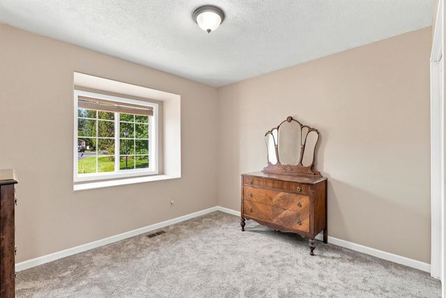 14418 N Chronicle St, Mead, WA 99021