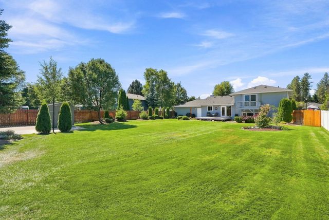 14418 N Chronicle St, Mead, WA 99021