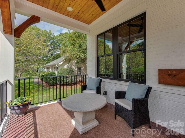 4009 Ridgecrest Avenue, Charlotte, NC 28211