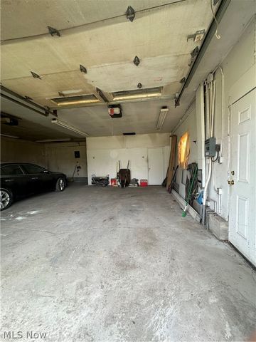 9475 Woodworth Road, North Lima, OH 44452