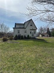 9475 Woodworth Road, North Lima, OH 44452