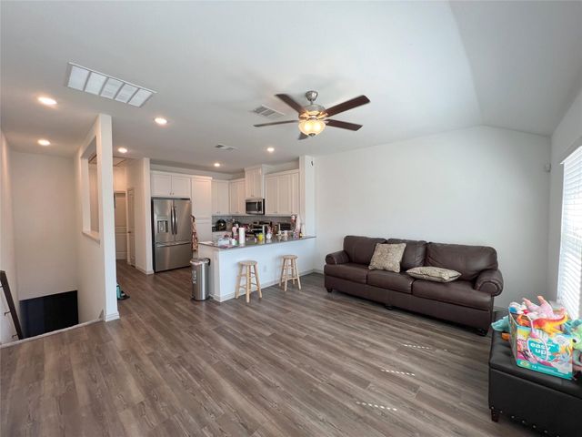 5106 Heritage Street, Haltom City, TX 76117